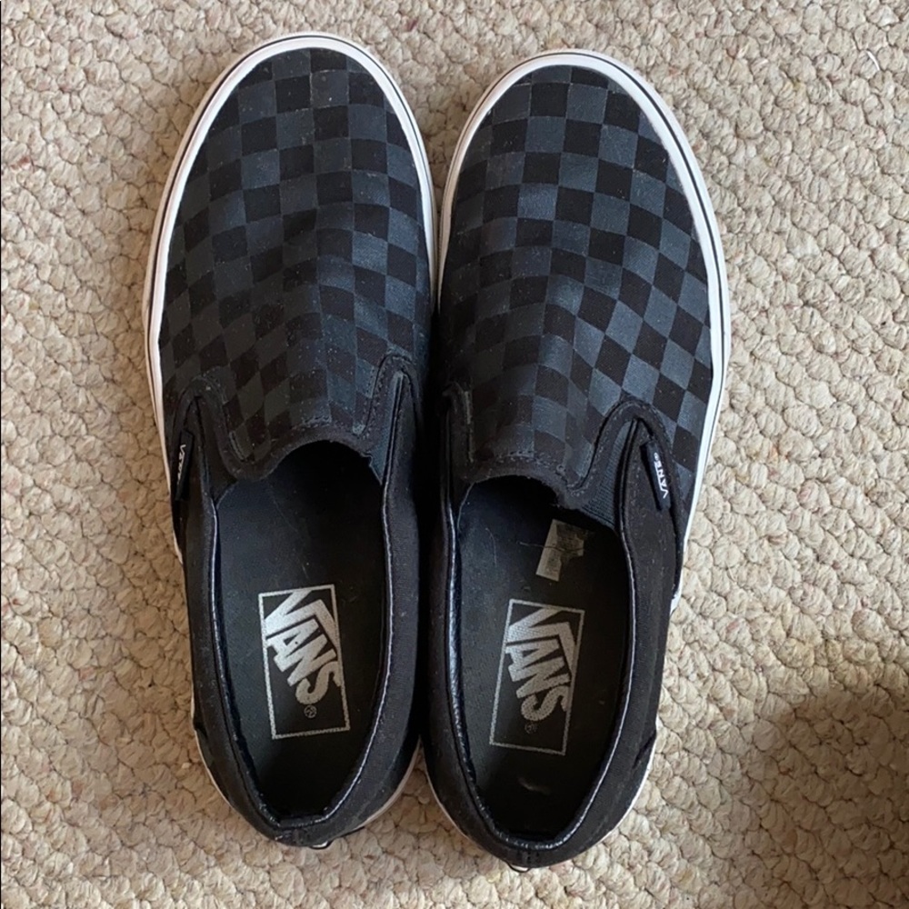 black on black checkered vans